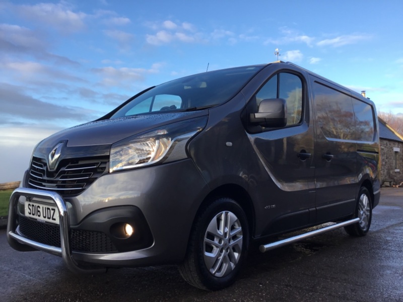 RENAULT TRAFIC