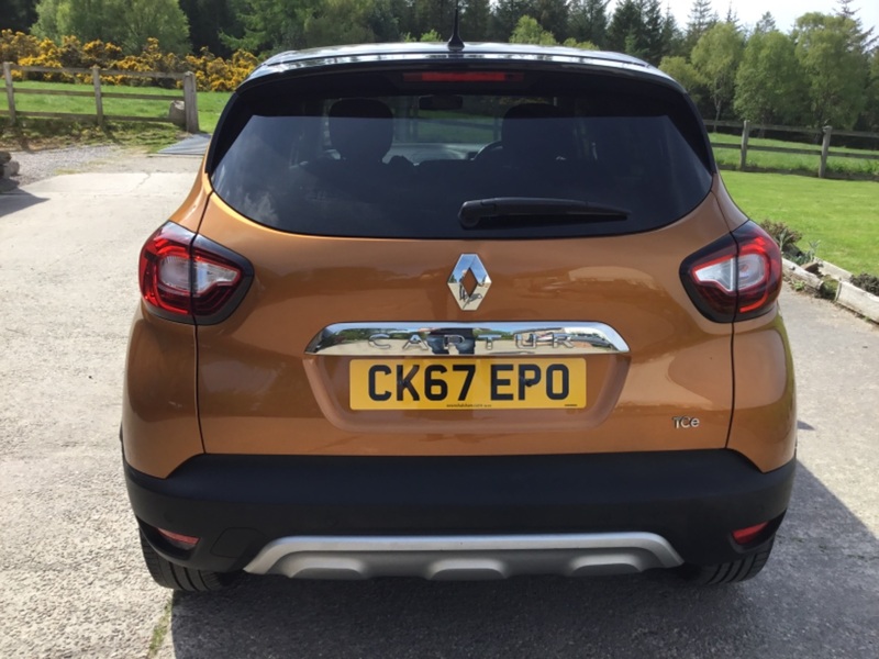 RENAULT CAPTUR