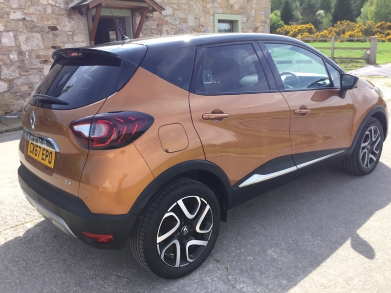 RENAULT CAPTUR