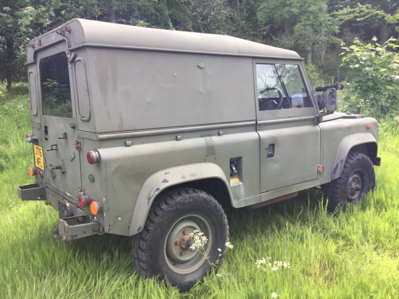 View LAND ROVER DEFENDER 90 2.5ltr HARD TOP MILITARY 4x4