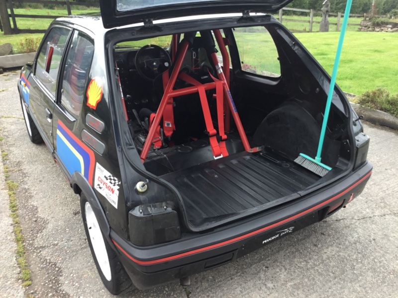 PEUGEOT 205