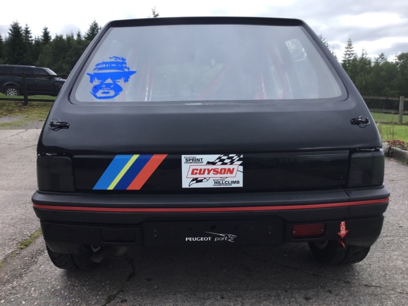 PEUGEOT 205